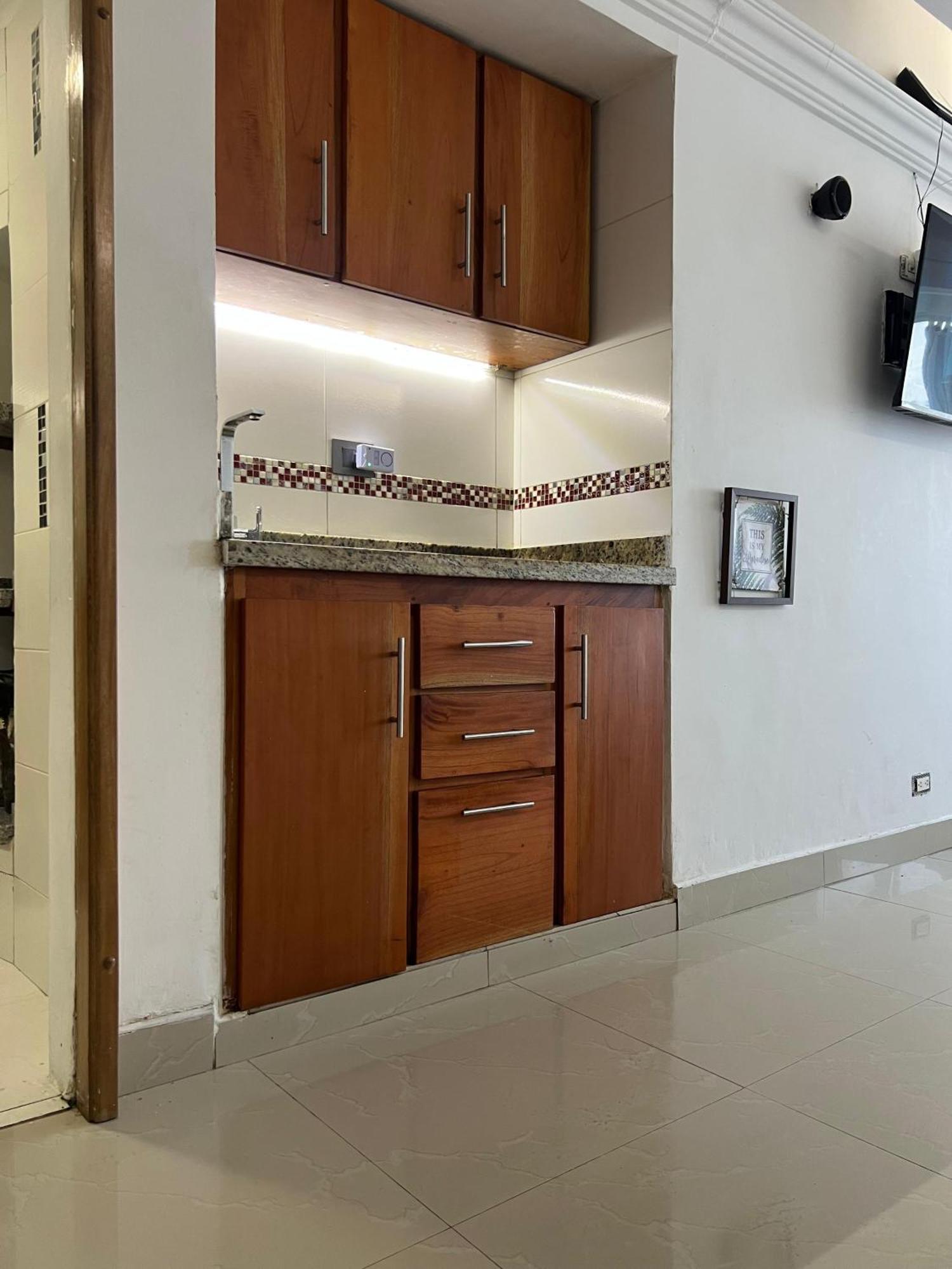 Lovely I Bedroom With Pool And Views