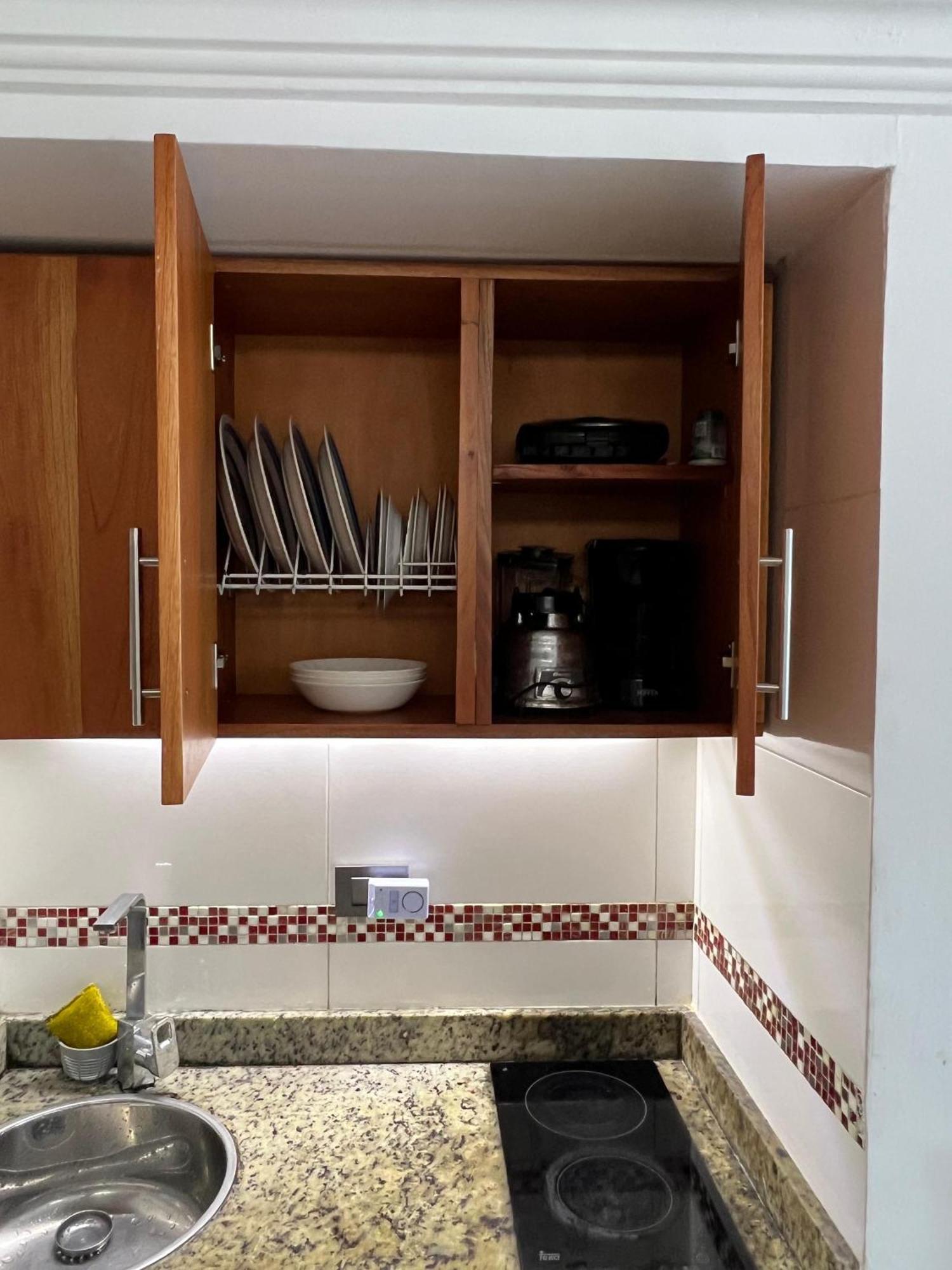 Lovely I Bedroom With Pool And Views