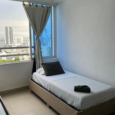 Lovely I Bedroom With Pool And Views